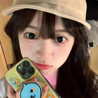 锦鲤降世，炮灰家人偷听我心声